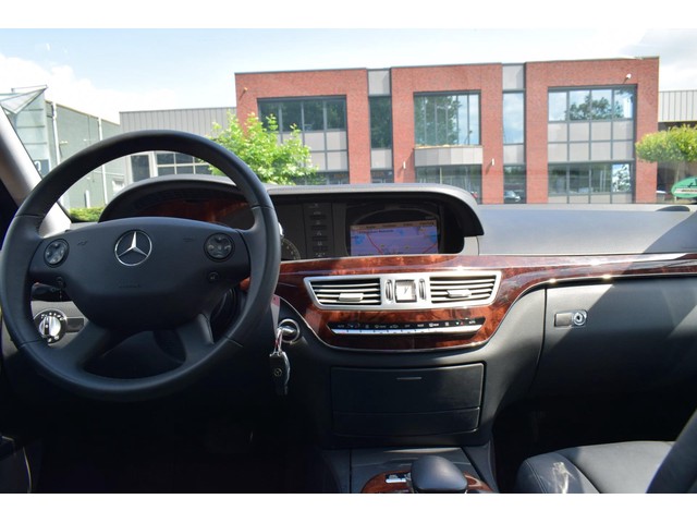 Mercedes-Benz S-Klasse (foto 21)