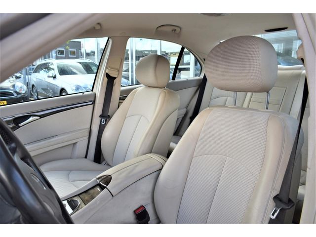Mercedes-Benz E-Klasse (foto 7)