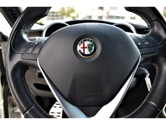 Alfa Romeo Giulietta (foto 14)