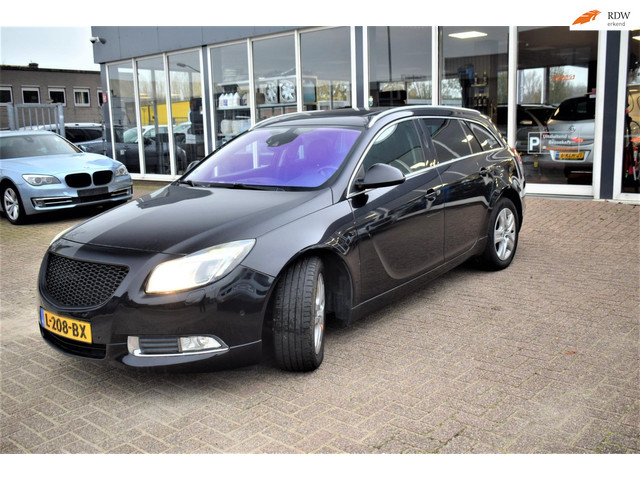 Opel Insignia (foto 0)