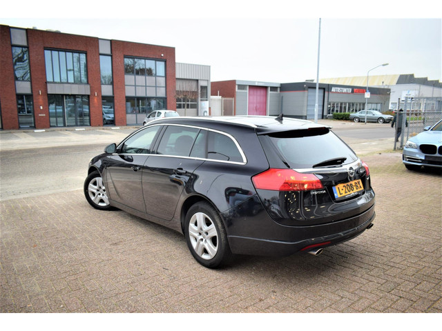 Opel Insignia (foto 2)
