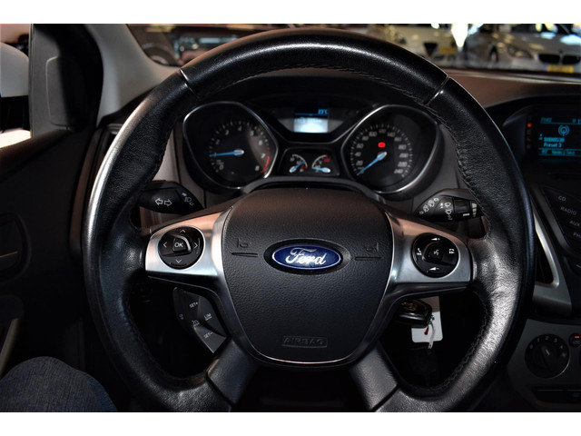 Ford Focus (foto 9)