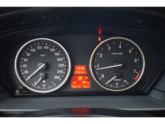 BMW 5 Serie (foto 16)