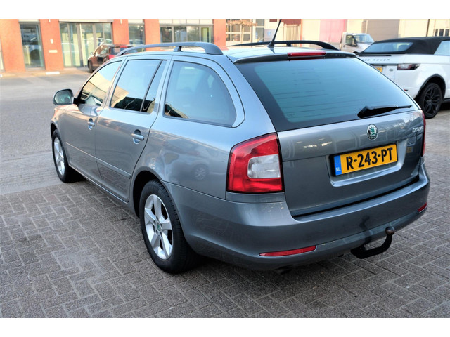 Škoda Octavia (foto 2)