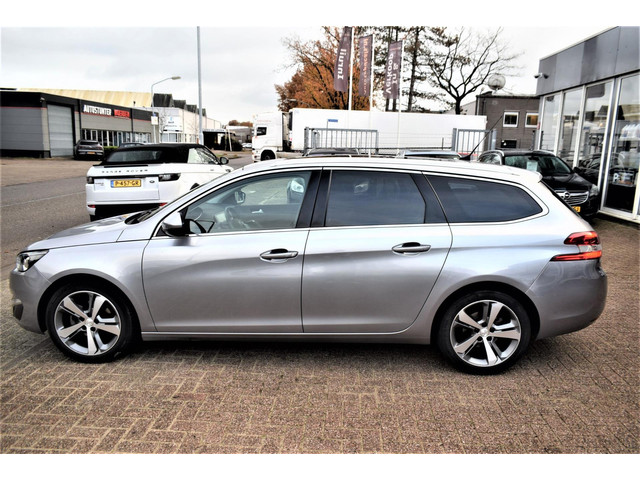 Peugeot 308 (foto 1)