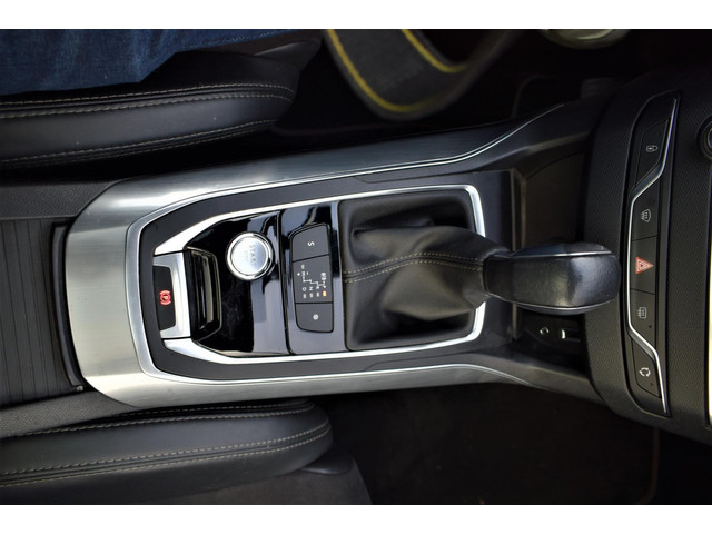 Peugeot 308 (foto 13)