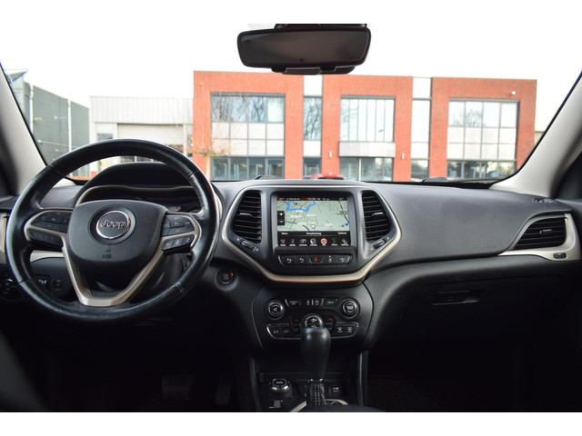 Jeep Cherokee (foto 11)