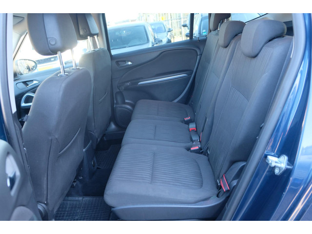 Opel Zafira (foto 10)