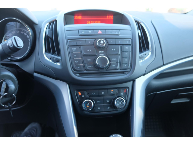 Opel Zafira (foto 14)