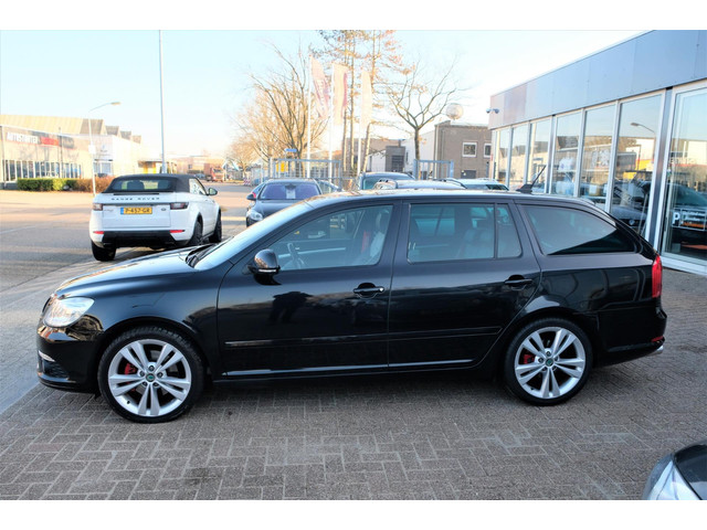 Škoda Octavia (foto 1)
