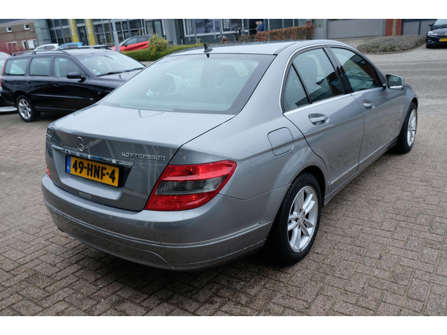 Mercedes-Benz C-Klasse (foto 4)