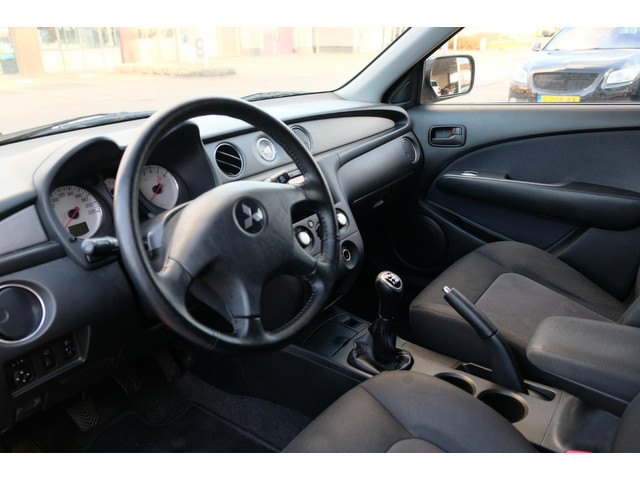 Mitsubishi Outlander Sport (foto 11)