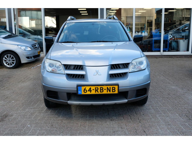 Mitsubishi Outlander Sport (foto 7)