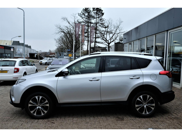 Toyota RAV4 (foto 1)