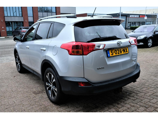 Toyota RAV4 (foto 2)