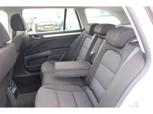 Škoda Superb (foto 12)
