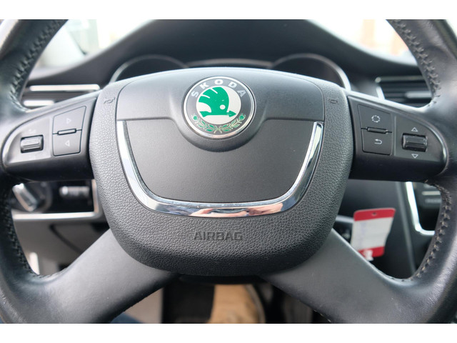Škoda Superb (foto 13)