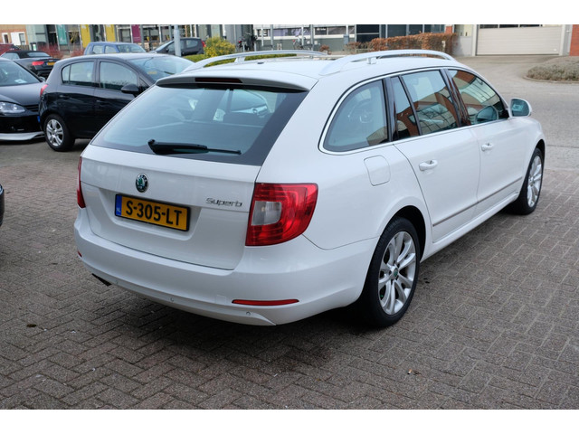 Škoda Superb (foto 4)