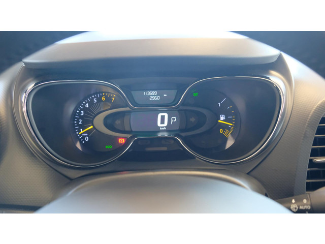 Renault Captur (foto 16)