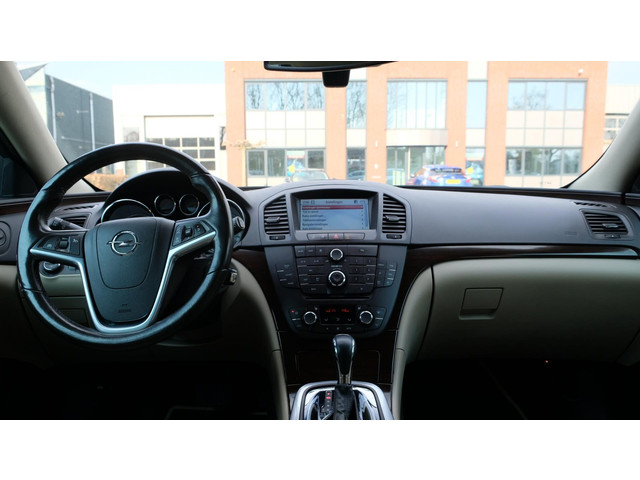Opel Insignia (foto 8)