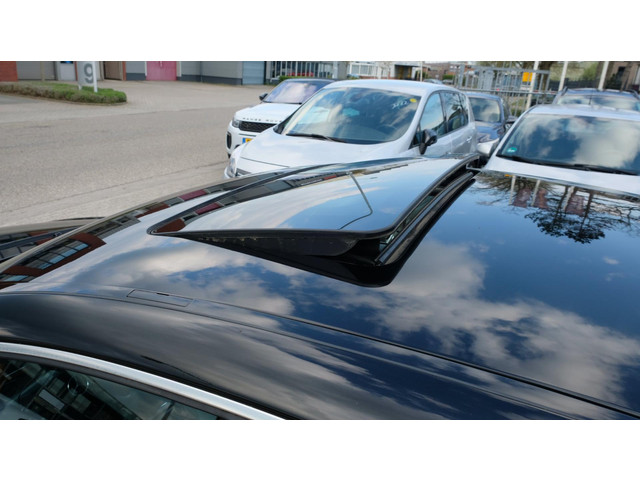 Mercedes-Benz CLS-Klasse (foto 8)