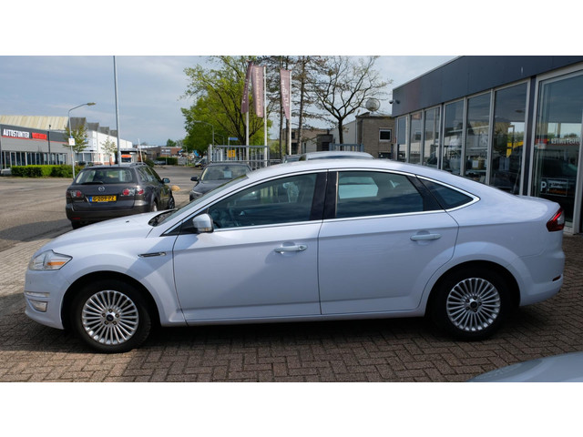 Ford Mondeo (foto 1)