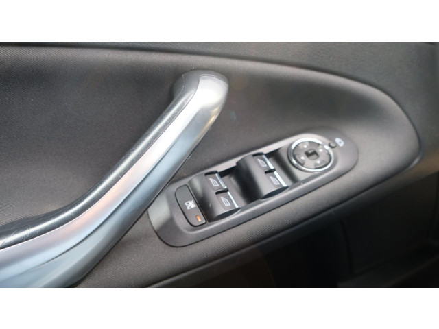 Ford Mondeo (foto 18)
