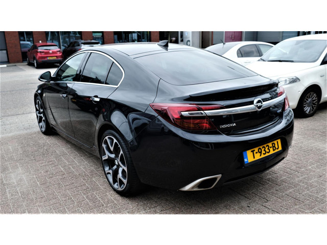 Opel Insignia (foto 2)