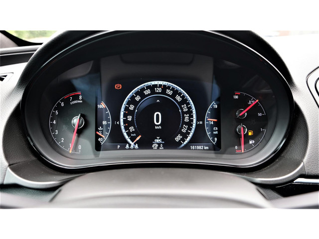 Opel Insignia (foto 26)
