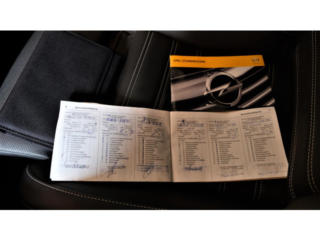 Opel Insignia (foto 33)