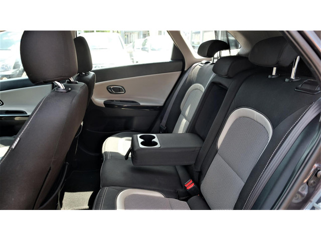 Kia cee'd (foto 10)