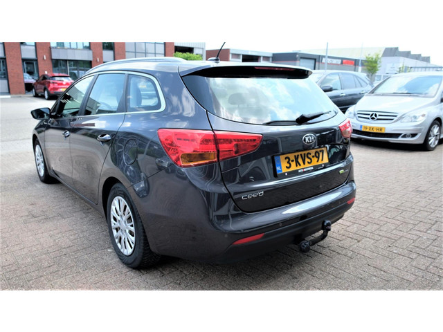 Kia cee'd (foto 2)