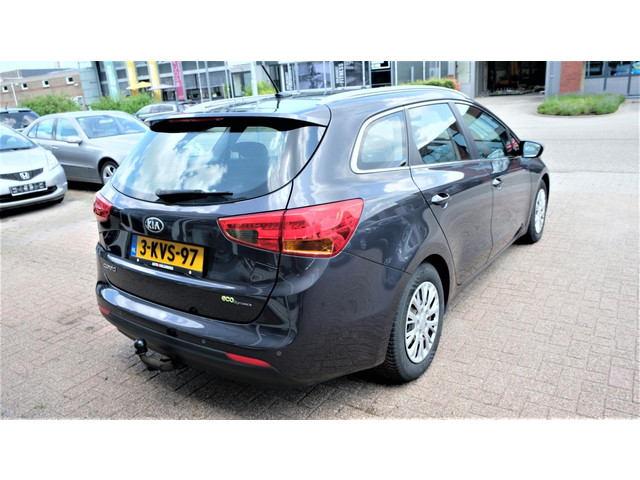 Kia cee'd (foto 3)