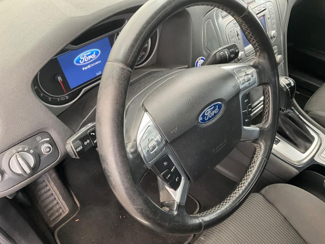 Ford Mondeo (foto 8)