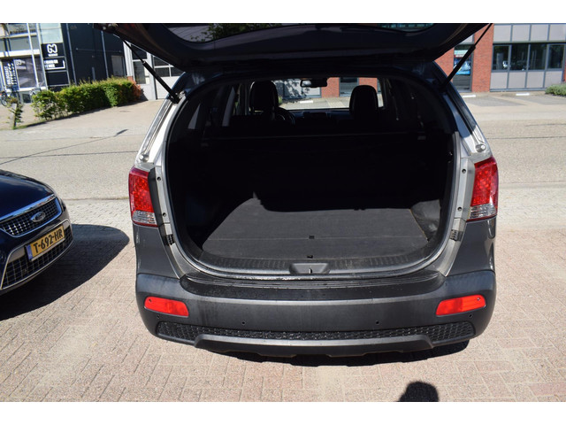 Kia Sorento (foto 13)