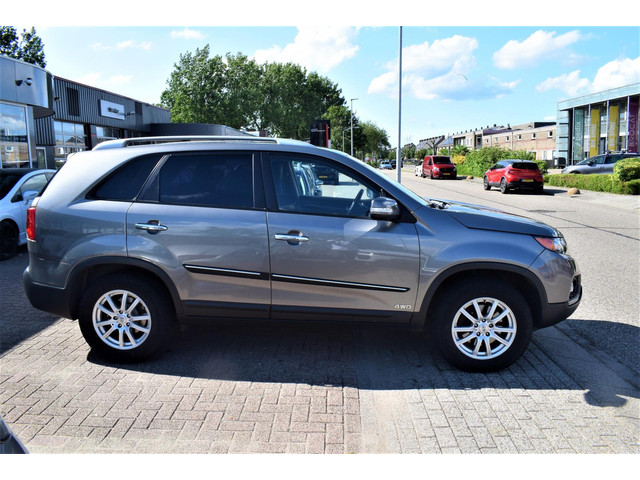 Kia Sorento (foto 5)