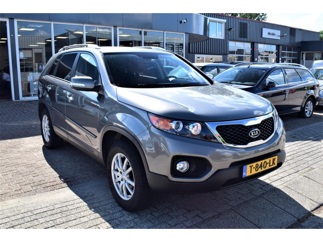 Kia Sorento (foto 6)