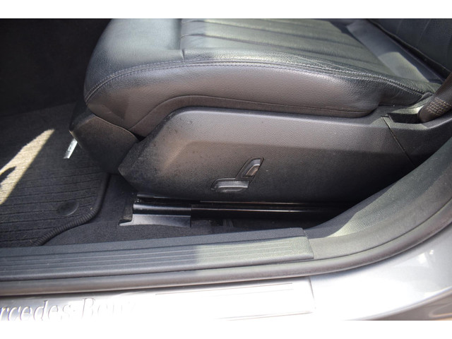 Mercedes-Benz E-Klasse (foto 14)