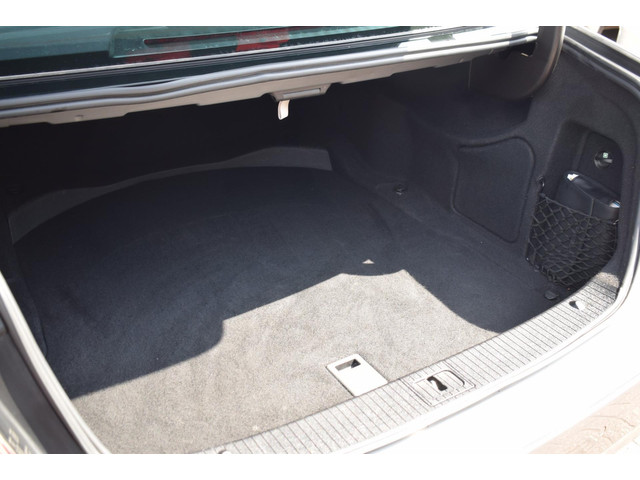 Mercedes-Benz E-Klasse (foto 19)