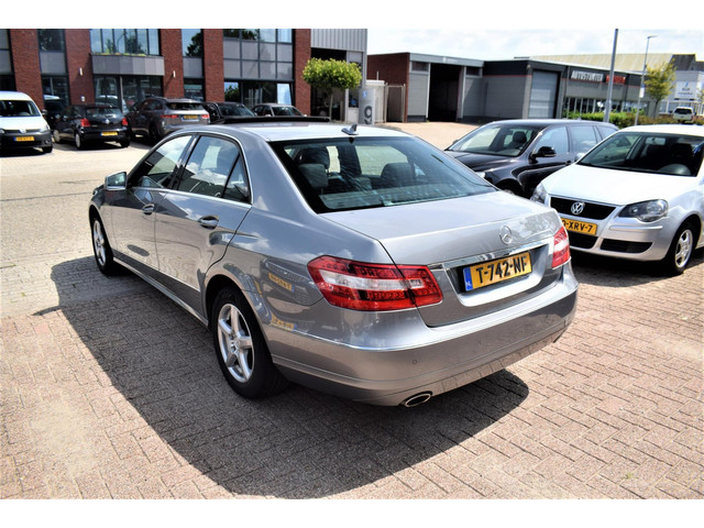 Mercedes-Benz E-Klasse (foto 2)