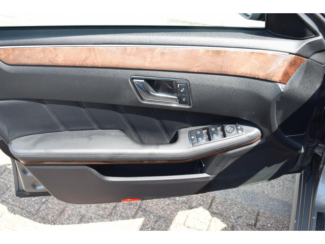 Mercedes-Benz E-Klasse (foto 21)