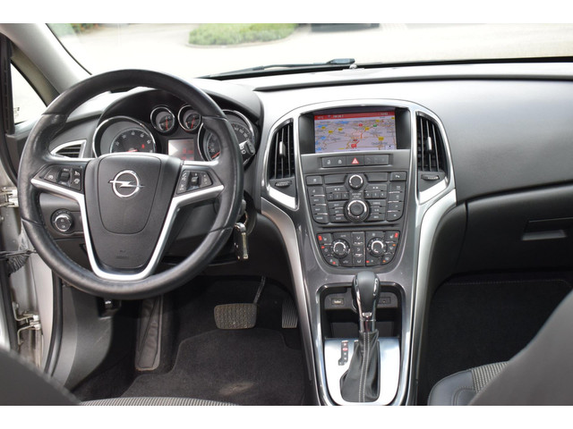 Opel Astra (foto 11)