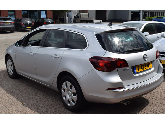 Opel Astra (foto 2)
