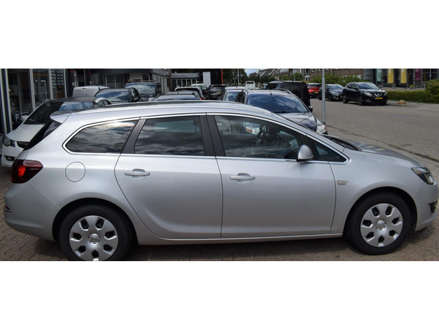 Opel Astra (foto 5)