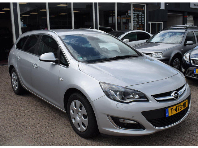 Opel Astra (foto 6)