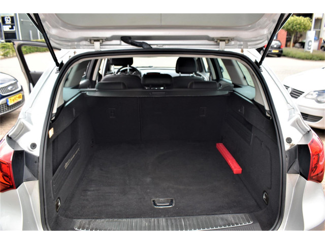 Opel Astra (foto 8)