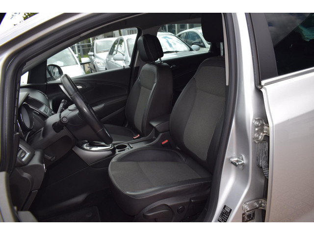 Opel Astra (foto 9)