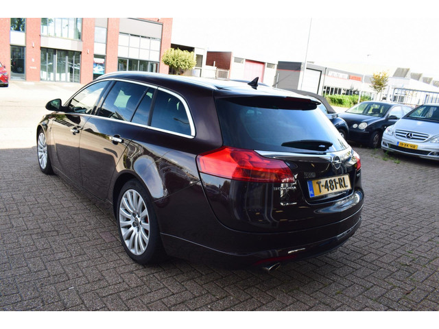 Opel Insignia (foto 2)