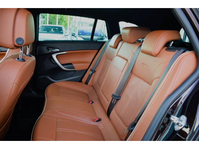 Opel Insignia (foto 9)