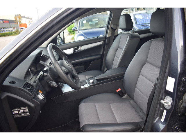 Mercedes-Benz C-Klasse (foto 11)